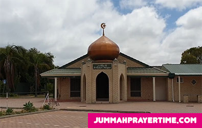 ON Jummah Prayer Time Perth Ar Rukun Mosque front sky view